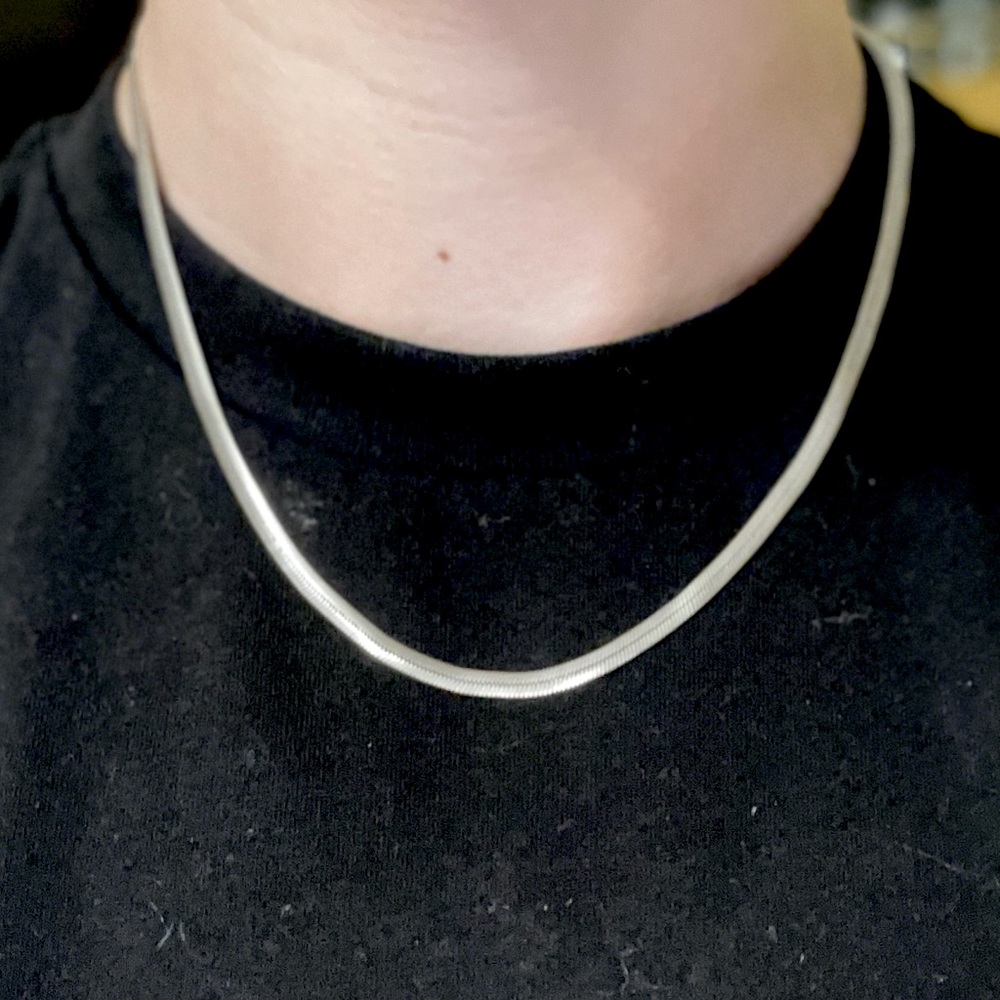 Stearling silver chain